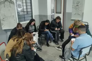 Salud fortalece la salud integral de adolescentes en Valle Viejo