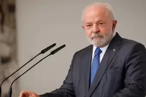 Lula acusa a hijos de Bolsonaro de traici�n y denuncia intento de injerencia de EE. UU.