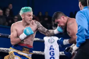"Pacman" Corzo gan� por nocaut t�cnico y sum� su victoria n�mero 26 como profesional