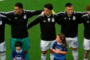 El ins�lito error con el himno argentino en la previa del amistoso de la Selecci�n