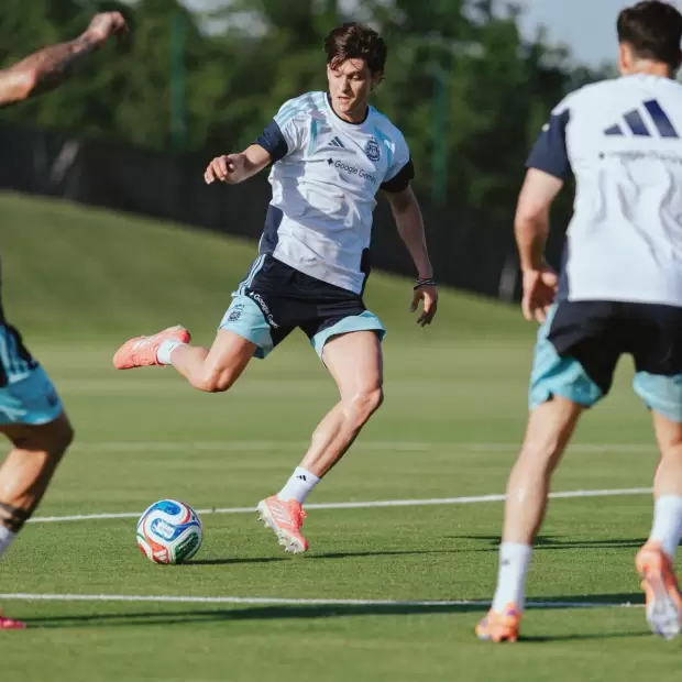 Qui�n es el jugador que pica en punta para reemplazar a Balerdi en la Argentina
