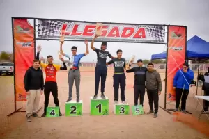 M�s de 100 ciclistas desafiaron la lluvia y el fr�o en la tercera fecha del Campeonato Belicho de Mountain Bike