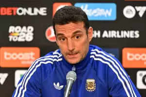 Scaloni confirm� la presencia de Messi frente a Islandia y hablo de los lesionados