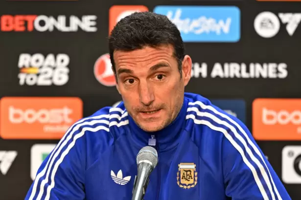Scaloni confirm� la presencia de Messi frente a Islandia y hablo de los lesionados