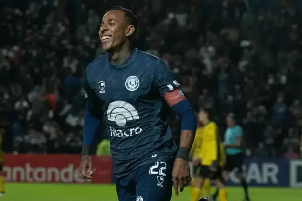 Atento Boca: Independiente Rivadavia tas� a Sebasti�n Villa y envi� un mensaje a Riquelme