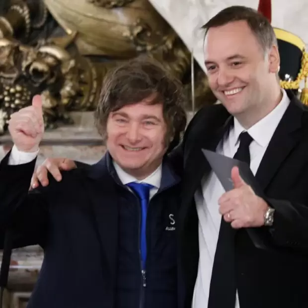 Crece la tensi�n en el Gobierno: el futuro de Adorni, las internas libertarias y una encuesta que genera preocupaci�n