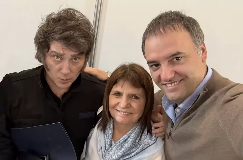 "Omisi�n �tica": Bullrich critic� a Adorni y sostuvo que "esto es m�s que un error"