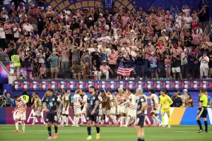 El Estados Unidos de Pochettino aplast� al Paraguay de Alfaro en su debut en el Mundial