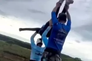 VIDEO: una joven falleci� en Brasil tras un salto sin seguridad desde 40 metros