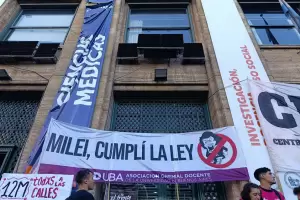 Universitarios retoman el paro y exigen la aplicaci�n de la Ley de Financiamiento