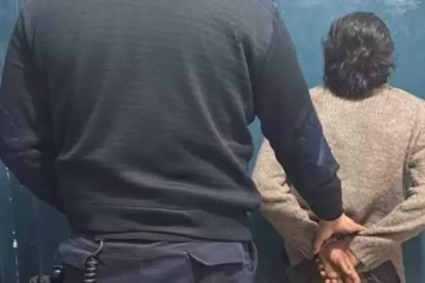 Ingres� a vivienda para robar, fue sorprendido y lo detuvieron
