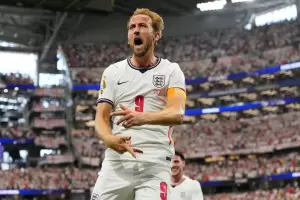 Inglaterra le gan� a Croacia en un partidazo a puro gol