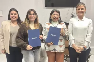 La Capital y la UNCA sellan un convenio clave para fortalecer la formaci�n en Nutrici�n