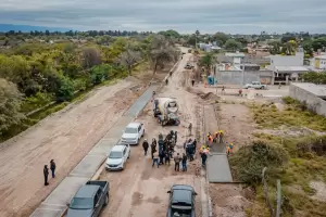 Iniciaron los trabajos de urbanizaci�n en el barrio 140 Viviendas de Valle Viejo