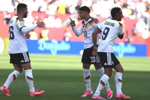 Alemania se lo dio vuelta a Costa de Marfil y se asegur� la clasificaci�n