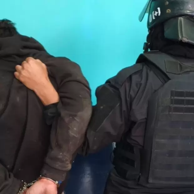 Violento episodio familiar en Catamarca: persecuci�n y aprehensi�n de un joven