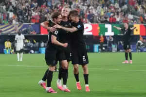 Con doblete de Haaland, Noruega venci� a Senegal y clasific� a la siguiente ronda