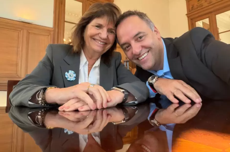Adorni y Bullrich