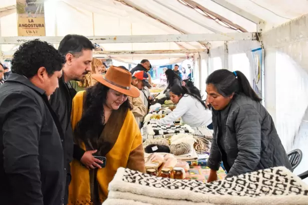 La 17� Feria Andina reuni� producci�n, gastronom�a y cultura en Bel�n