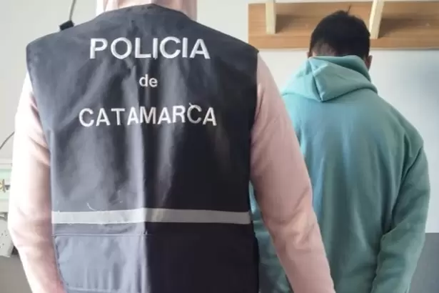 Catamarca: ingres� a una vivienda y amenaz� con un cuchillo para robar un celular