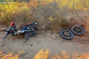Recuperan una moto sustraida: las ruedas estaban en un descampado
