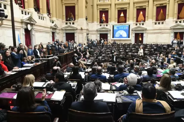 Diputados abri� una sesi�n marat�nica con una agenda cargada de proyectos