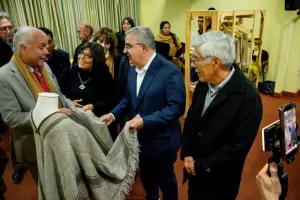 Noventa y tres artesanos recibieron sus certificados de la tercera cohorte de la Diplomatura en Tejido