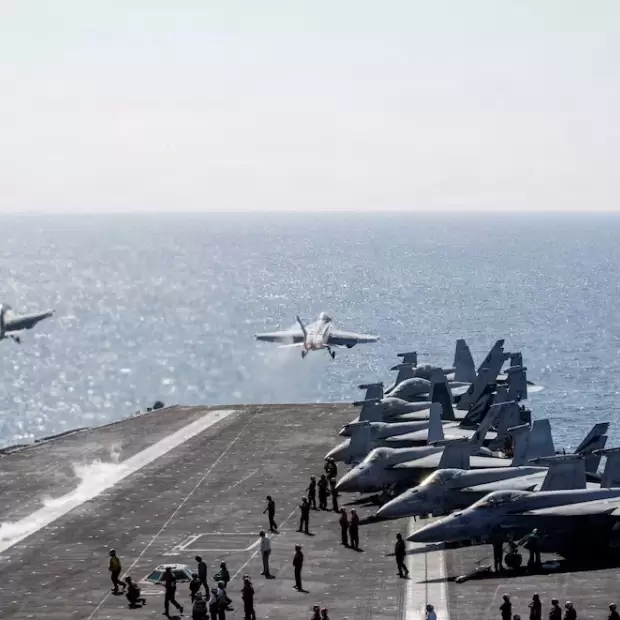 EE.UU. bombarde� la costa de Ir�n tras incidente en el estrecho de Ormuz