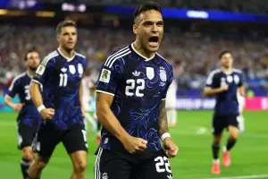El Kun Ag�ero respald� a Lautaro Mart�nez en la Selecci�n argentina