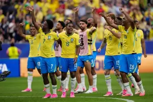 Brasil reaccion�, se lo dio vuelta a Jap�n sobre la hora y avanz� a octavos