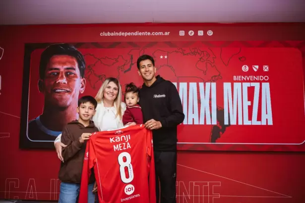 Tras quedar libre de River, un jugador fue presentado en otro grande argentino
