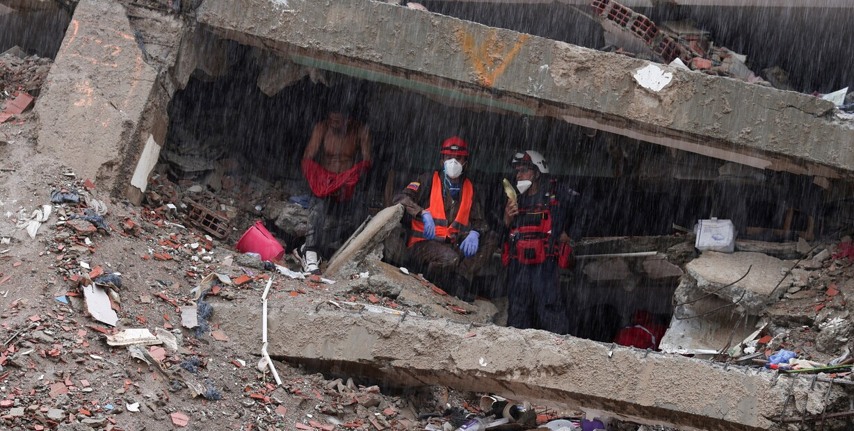 Asciende a 5.208 el número de víctimas tras los terremotos en Venezuela