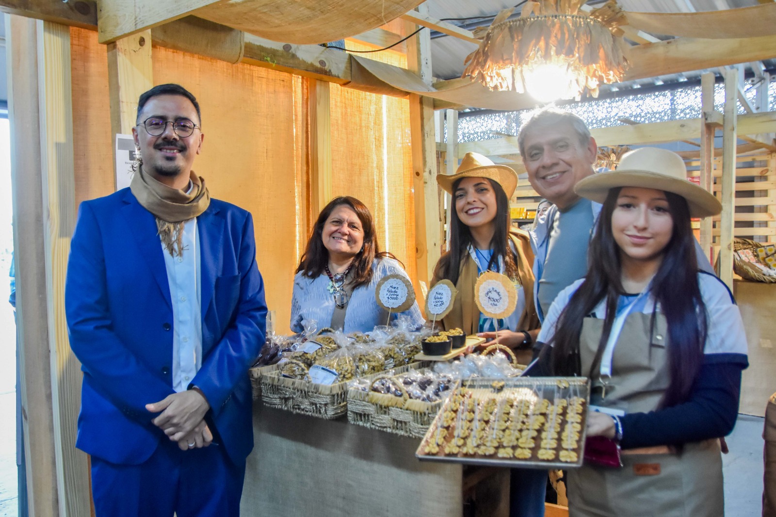 Un renovado pabellón "Bodegas & Delicatessen" abrió en el Poncho 2026