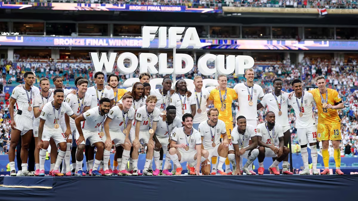 Inglaterra aplastó a Francia y terminó tercero en el Mundial