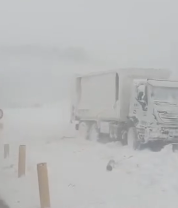 La Puna de Catamarca bajo alerta naranja: vientos de hasta 120 km/h y más nieve