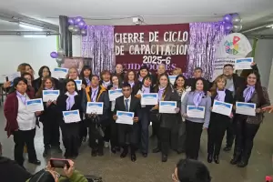Veintiocho cuidadores de adultos mayores finalizaron su capacitaci�n