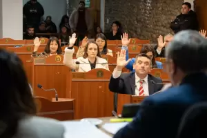 El Senado dio media sanci�n a la transformaci�n de CAMYEN