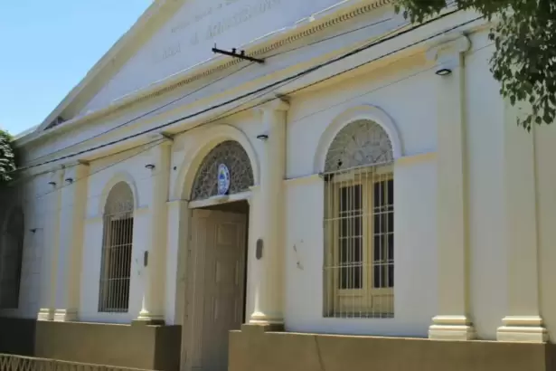 El IES Clara J. Armstrong celebra 54 a�os formando docentes y profesionales