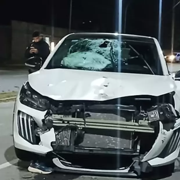 Violento choque en Catamarca dej� un motociclista hospitalizado