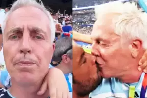 �Naci� el amor? Qui�n es el hombre que bes� a Marley en pleno festejo por el triunfo de Argentina