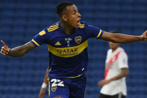 Bomba en el mercado de pases: Sebasti�n Villa vuelve a Boca
