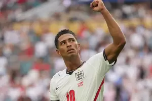 Bellingham expuso un fuerte cortocircuito en Inglaterra antes de la semi ante Argentina