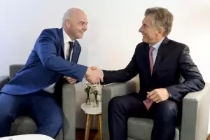 Macri anunci� que la Fundaci�n FIFA donar� un mill�n de d�lares para Venezuela