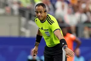 Mundial 2026: confirmaron el �rbitro para el partido Argentina contra Inglaterra