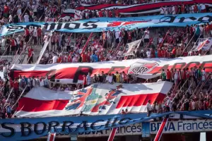 FIFA prohibi� banderas y elementos sobre las Malvinas para Argentina-Inglaterra