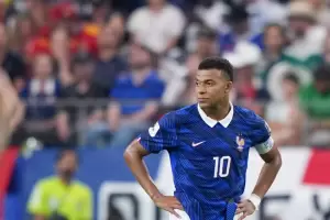 Kylian Mbapp�, cr�tico tras la eliminaci�n de Francia: "No estuvimos a la altura"