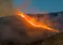 Incendio forestal en Aconquija: brigadistas trabajan para contener las llamas