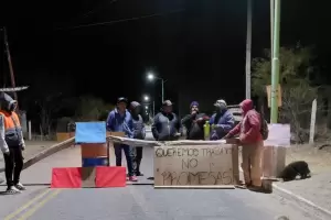 Pobladores cortan ruta en El Desmonte: reclaman empleos en proyectos mineros