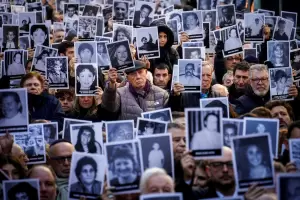 Caso AMIA: procesaron a ocho altos mandos iran�es y libaneses por el atentado de 1994