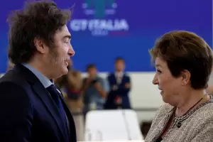 El Gobierno no cumpli� la meta fiscal del primer semestre con el FMI